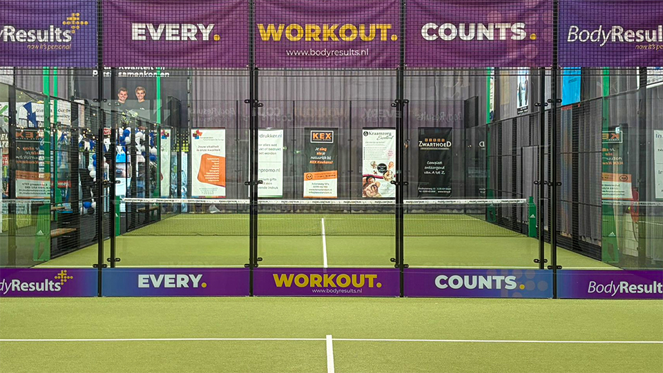 Baansponsoring bij Padelcentrum Bol