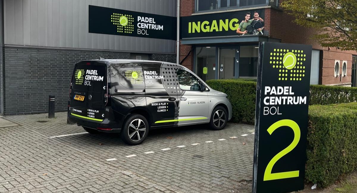 padel spelen uddel