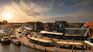 uitjes in volendam